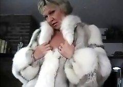 best of Goddess fur coat