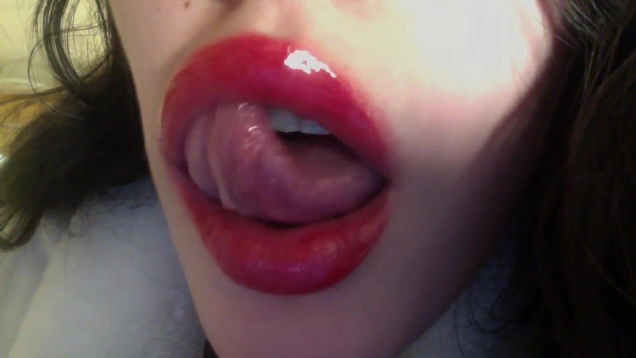 Lips tongue