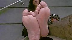 Mad D. reccomend asian nut draining soles