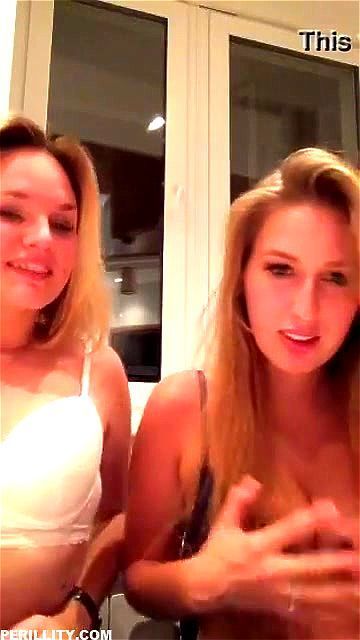 Girl flashes tits periscope