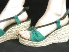 Lion reccomend amazing sole above wedge sandals