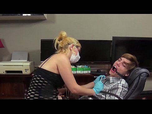 Miss G. reccomend Girl gives dentist blowjob