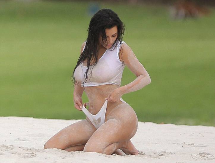 best of Pussy Kim getting kardashian wet naked