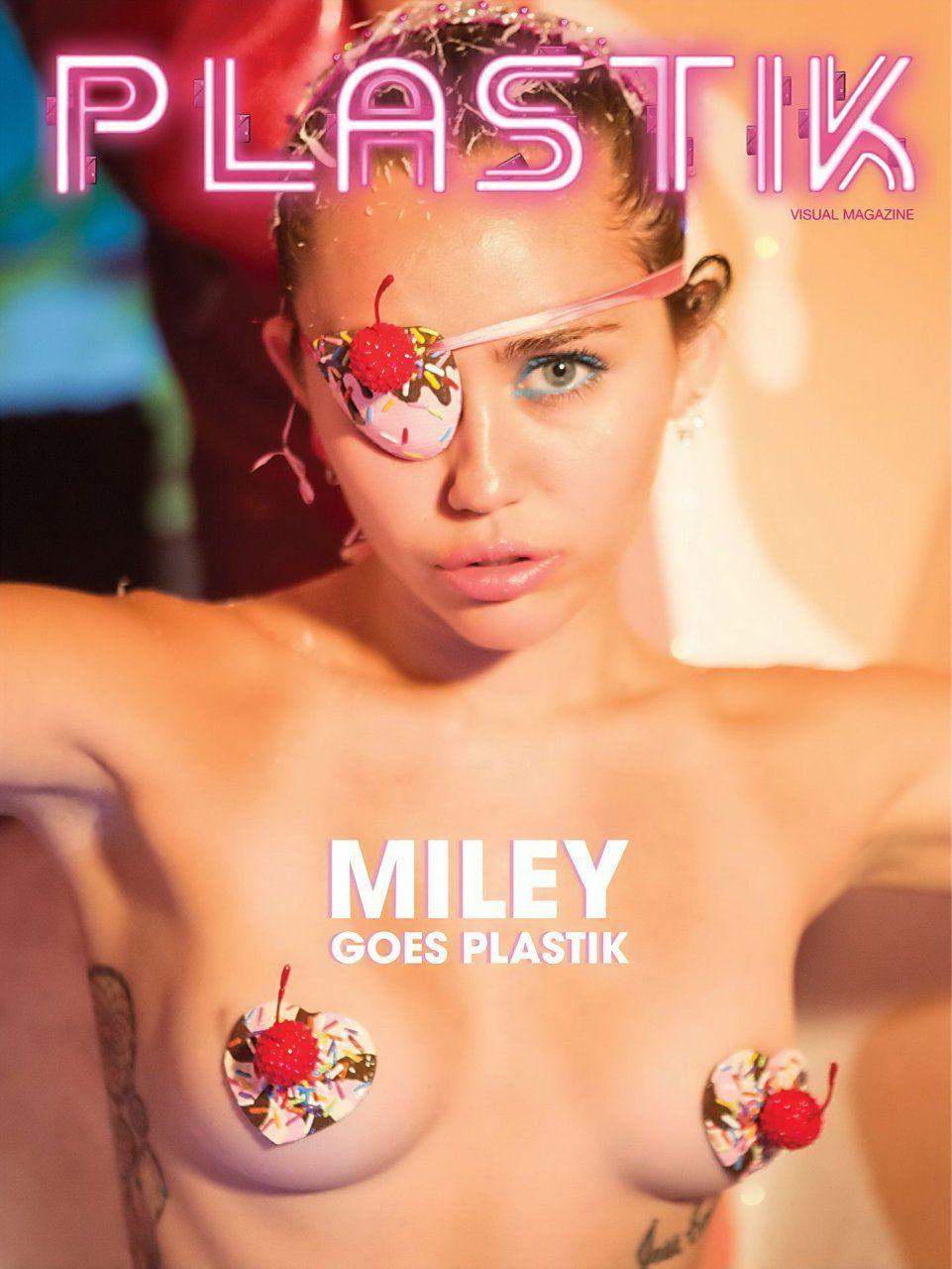 Ci-Ci D. recommendet You can see miley cyrus boobs