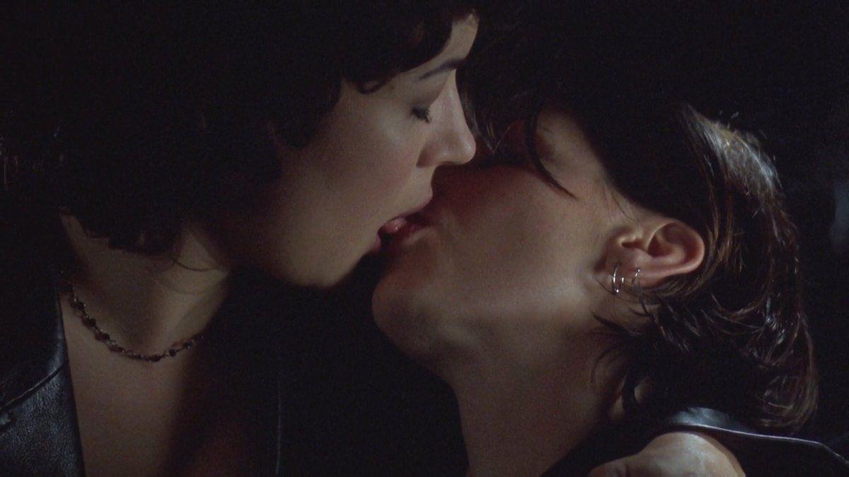 Jennifer tilly lesbian licking scene