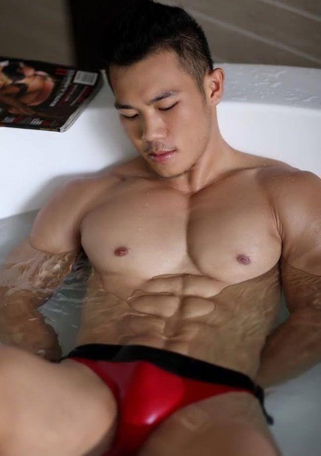 Sex naked korean muscle guys