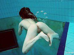 Ember recommendet underwater girl