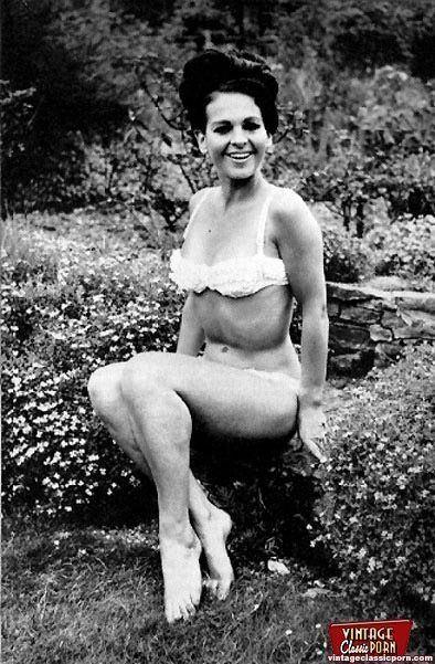 Picasso reccomend Vintage mature nude female