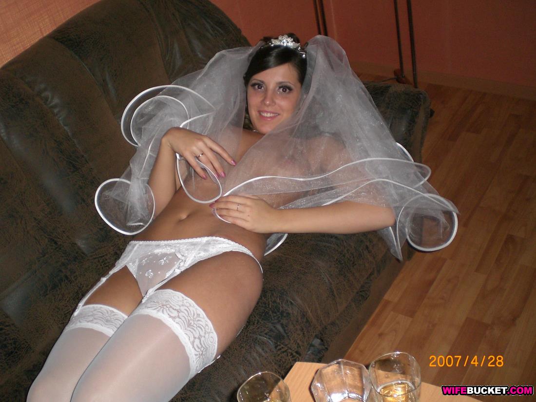Wife on wedding night nude