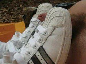 Dead R. recomended shoejob sneaker