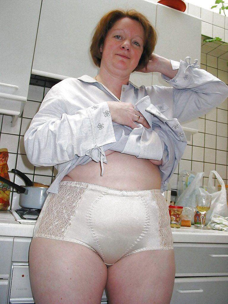 In mature pantie picture woman