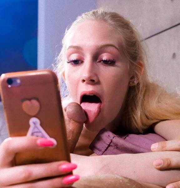 Z reccomend blowjob while texting
