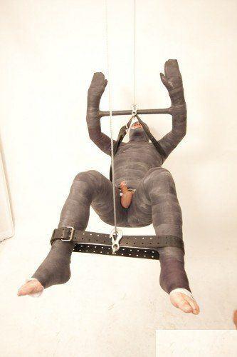 Body cast bondage