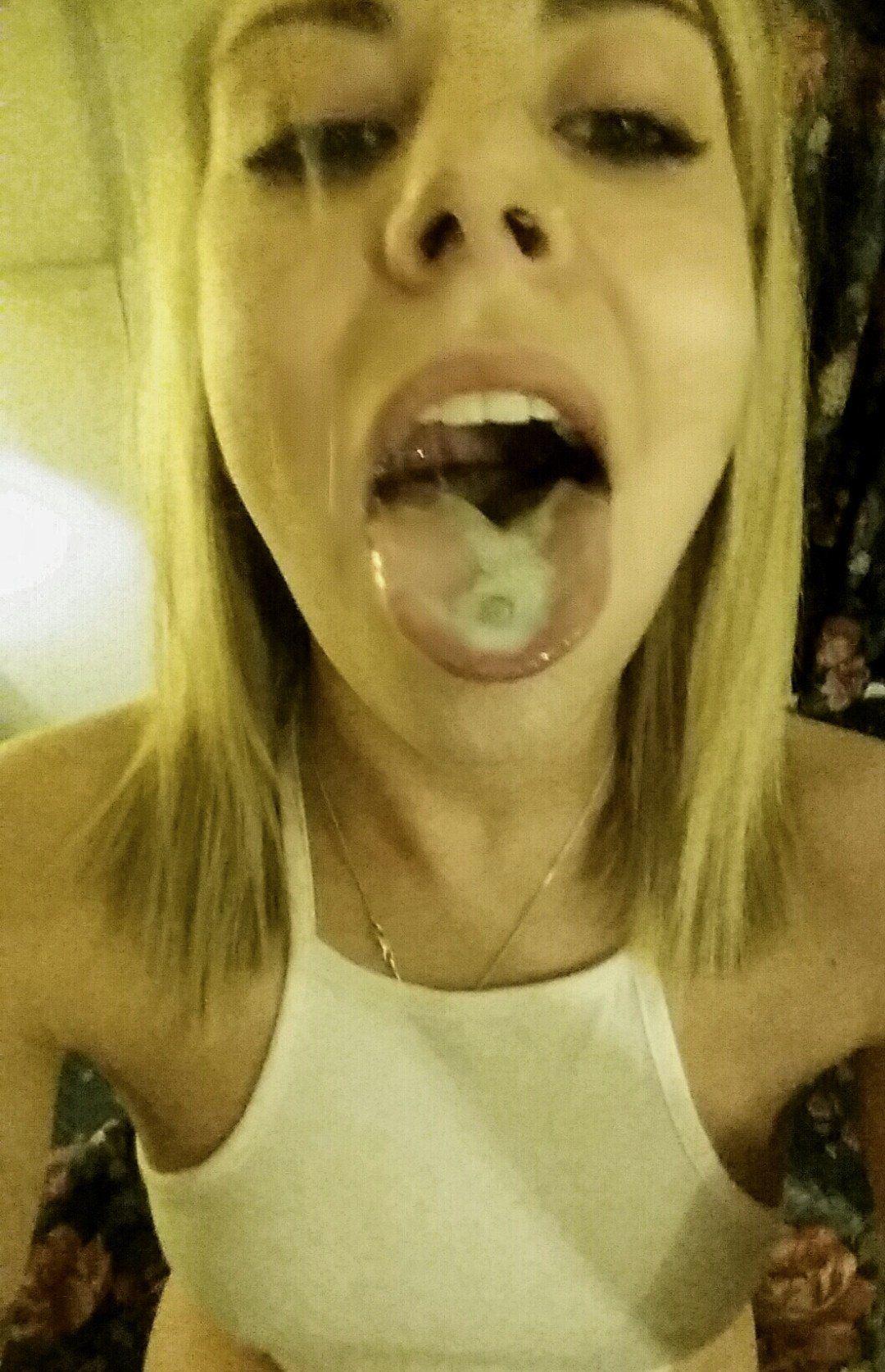 Pierced tongue bj