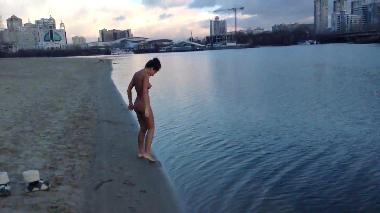 Ukraine women fuck in winter fun